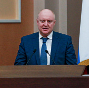 И. о. мэра Олег Клемешов поздравляет новосибирцев с Днём космонавтики